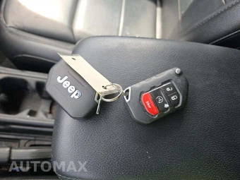 2023 Jeep Wrangler 4 Door Sahara Altitude - miniatura 8