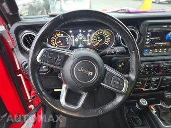 2023 Jeep Wrangler 4 Door Sahara Altitude - miniatura 10