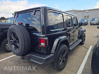 2023 Jeep Wrangler 4 Door Sahara Altitude - miniatura 3