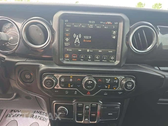 2023 Jeep Wrangler 4 Door Sahara Altitude - miniatura 7