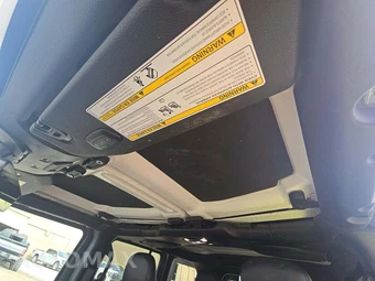 2023 Jeep Wrangler 4 Door Sahara Altitude - miniatura 8