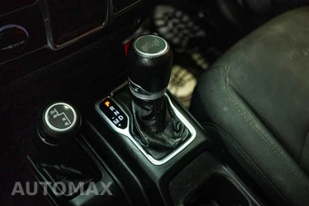 2023 Jeep Wrangler 4 Door Sport - miniatura 16