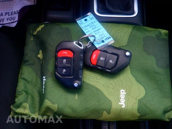 2023 Jeep Wrangler 4 Door Sport Altitude - miniatura 4