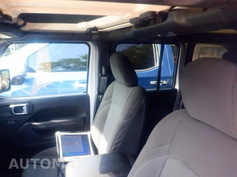2023 Jeep Wrangler 4 Door Sport Altitude - miniatura 6