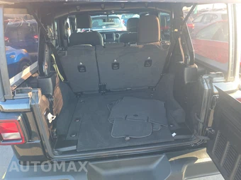 2023 Jeep Wrangler 4 Door Willys - miniatura 16