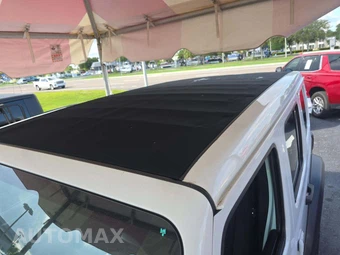 2023 Jeep Wrangler 4 Door Willys - miniatura 9