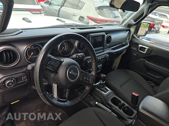 2023 Jeep Wrangler 4 Door Willys - miniatura 11