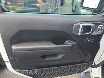 2023 Jeep Wrangler 4 Door Willys - miniatura 9