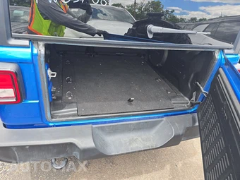 2023 Jeep Wrangler 4 Door Willys - miniatura 16