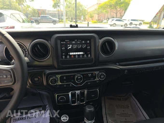 2023 Jeep Wrangler 4 Door Willys - miniatura 10