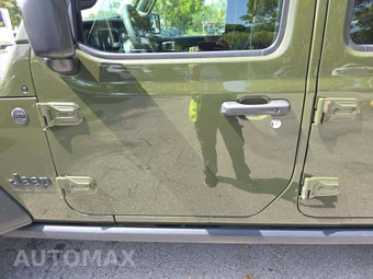 2023 Jeep Wrangler 4 Door Willys - miniatura 21