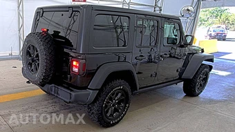 2023 Jeep Wrangler 4 Door Willys - miniatura 4