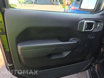 2023 Jeep Wrangler 4 Door Willys - miniatura 9