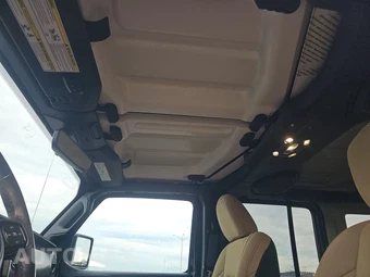 2023 Jeep Wrangler 4 Door Willys - miniatura 17