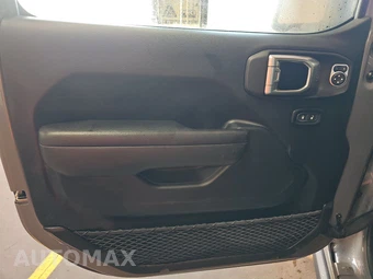 2023 Jeep Wrangler 4 Door Willys - miniatura 9