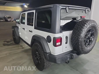 2023 Jeep Wrangler 4 Door Willys Sport - miniatura 6