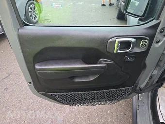 2023 Jeep Wrangler 4xe 4 Door Rubicon - miniatura 9