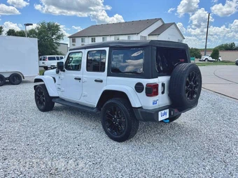 2023 Jeep Wrangler 4xe 4 Door Sahara - miniatura 4