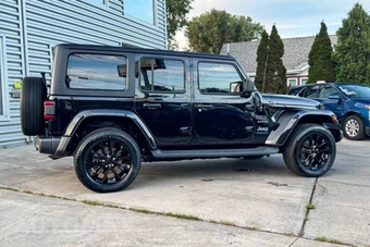 2023 Jeep Wrangler 4xe 4 Door Sahara - miniatura 2