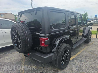 2023 Jeep Wrangler 4xe 4 Door Sahara - miniatura 3