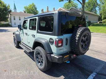 2023 Jeep Wrangler 4xe 4 Door Willys - miniatura 2