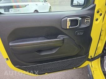 2023 Jeep Wrangler 4xe 4 Door Willys - miniatura 9