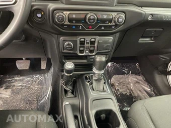 2023 Jeep Wrangler 4xe 4 Door Willys - miniatura 13