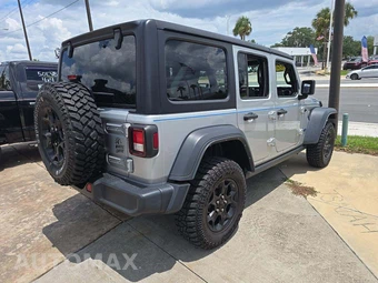2023 Jeep Wrangler 4xe 4 Door Willys - miniatura 3