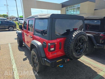 2023 Jeep Wrangler 4xe 4 Door Willys - miniatura 2
