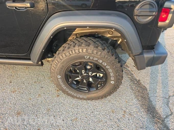 2023 Jeep Wrangler 4xe 4 Door Willys - miniatura 11