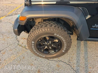 2023 Jeep Wrangler 4xe 4 Door Willys - miniatura 8