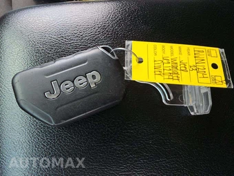 2023 Jeep Wrangler 4xe 4 Door Willys - miniatura 8