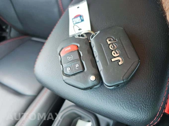2023 Jeep Wrangler Rubicon - miniatura 8