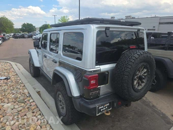 2023 Jeep Wrangler Rubicon 392 - miniatura 2