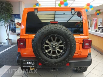 2023 Jeep Wrangler Rubicon 392 - miniatura 2