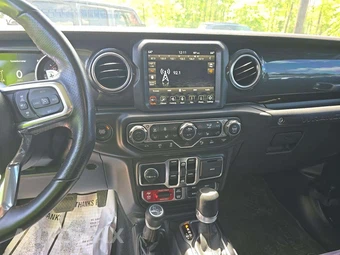2023 Jeep Wrangler Rubicon 392 - miniatura 10