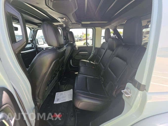 2023 Jeep Wrangler Rubicon 392 - miniatura 10