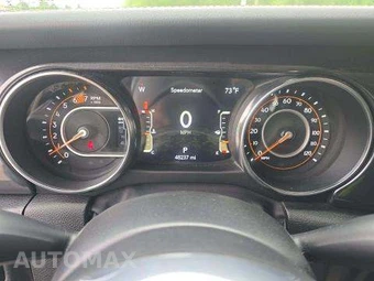 2023 Jeep Wrangler Rubicon 392 - miniatura 10