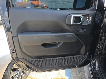 2023 Jeep Wrangler Rubicon 392 - miniatura 9