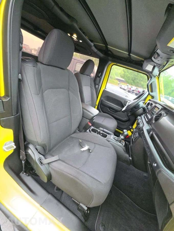 2023 Jeep Wrangler Sport - miniatura 18