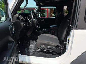 2023 Jeep Wrangler Willys - miniatura 6