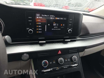 2023 Kia Carnival MPV LX 121.7" WB - miniatura 10