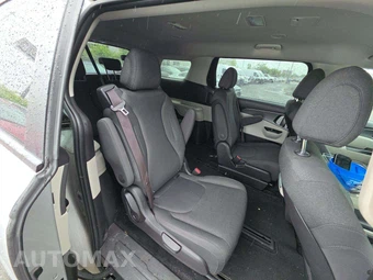 2023 Kia Carnival MPV LX 121.7" WB - miniatura 17