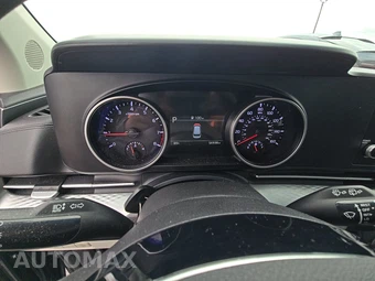 2023 Kia Carnival MPV LX 121.7" WB - miniatura 12