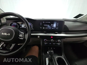 2023 Kia Carnival MPV LX w/ Seat Package 121.7" WB - miniatura 11