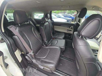 2023 Kia Carnival MPV LX w/ Seat Package 121.7" WB - miniatura 17