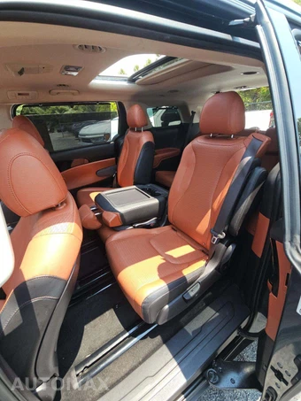 2023 Kia Carnival MPV SX Prestige 121.7" WB - miniatura 13