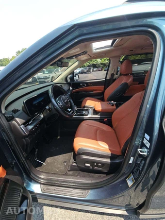 2023 Kia Carnival MPV SX Prestige 121.7" WB - miniatura 6