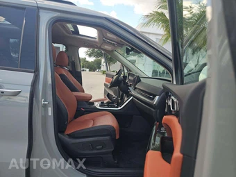 2023 Kia Carnival MPV SX Prestige 121.7" WB - miniatura 16