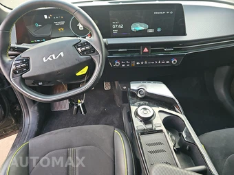 2023 Kia EV6 GT - miniatura 11